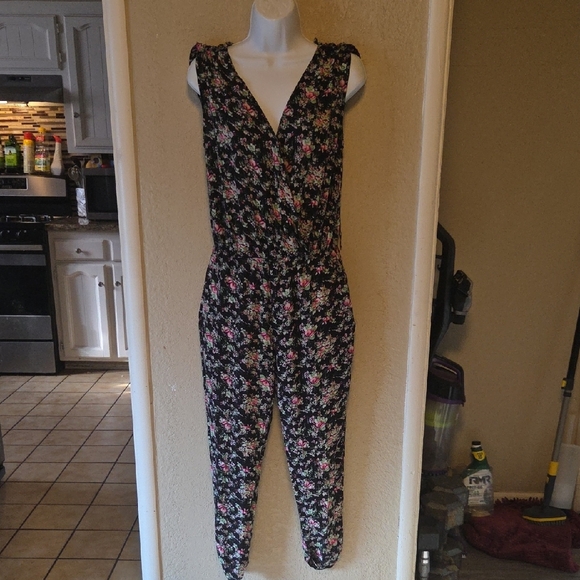Forever 21 Multicolor Floral Jumpsuit - Picture 1 of 3